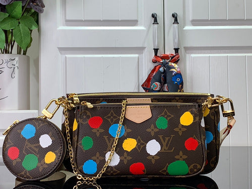 Bags Attire Louis Vuitton bags - 2469