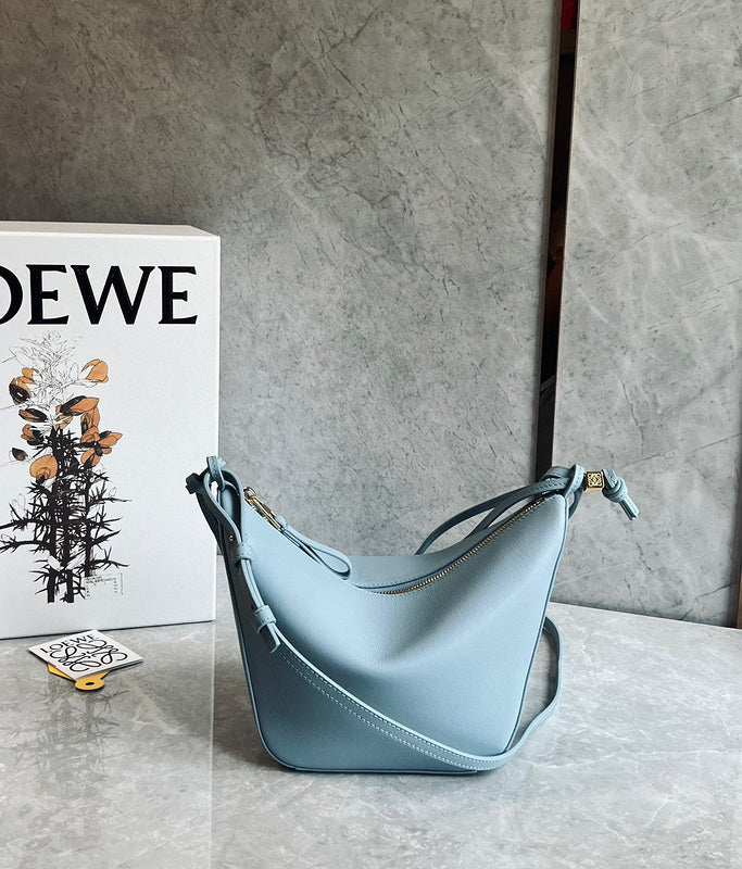 Bags Attire - Loewe Bags - 006