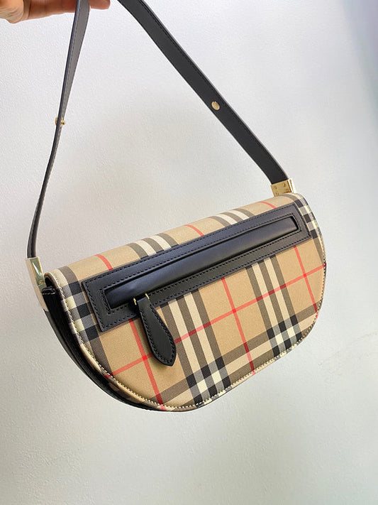 Bags Attire - Burberry Bags - 511