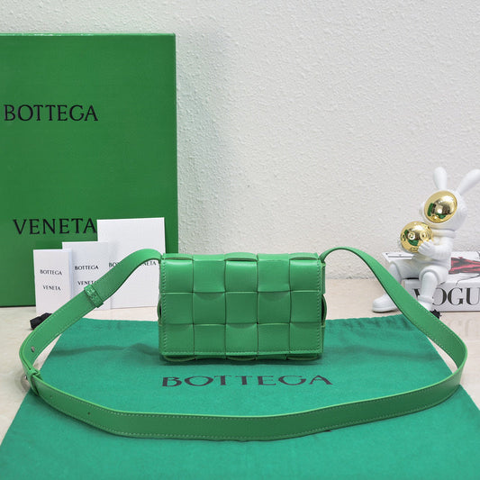 Bags Attire - Bottega Veneta Bags - 516