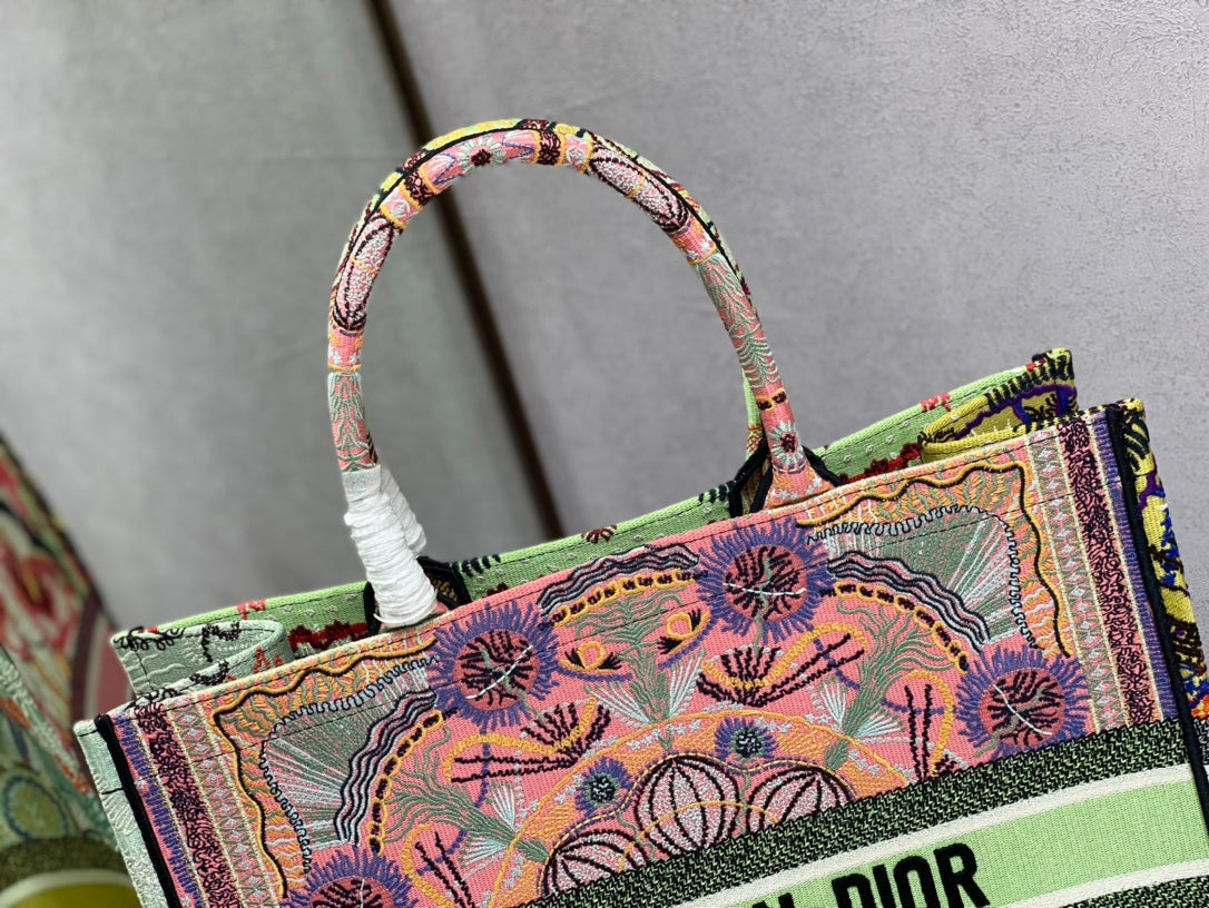 DIR - Luxury Bags - DIR - 520