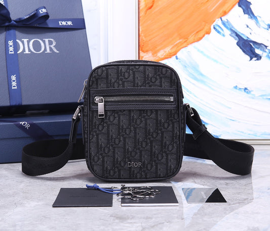 DIR - Luxury Bags - DIR - 890