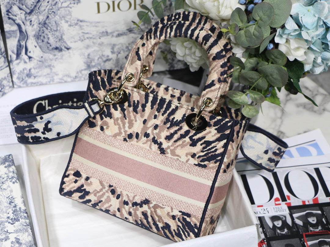 DIR - Luxury Bags - DIR - 537