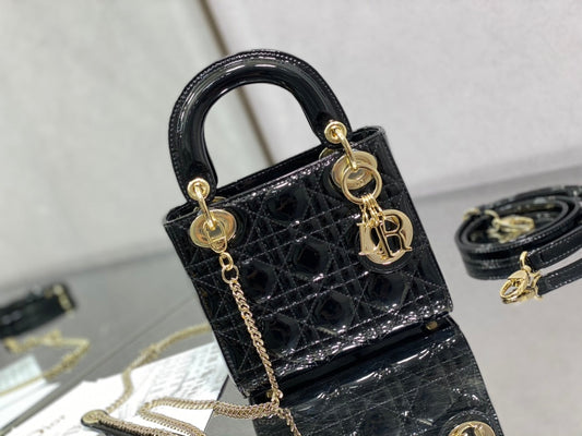 DIR - Luxury Bags - DIR - 699