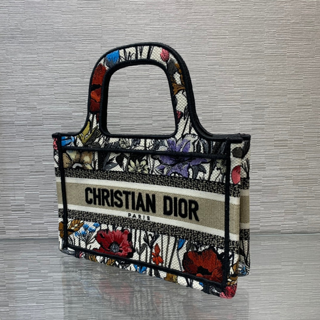 DIR - Luxury Bags - DIR - 501