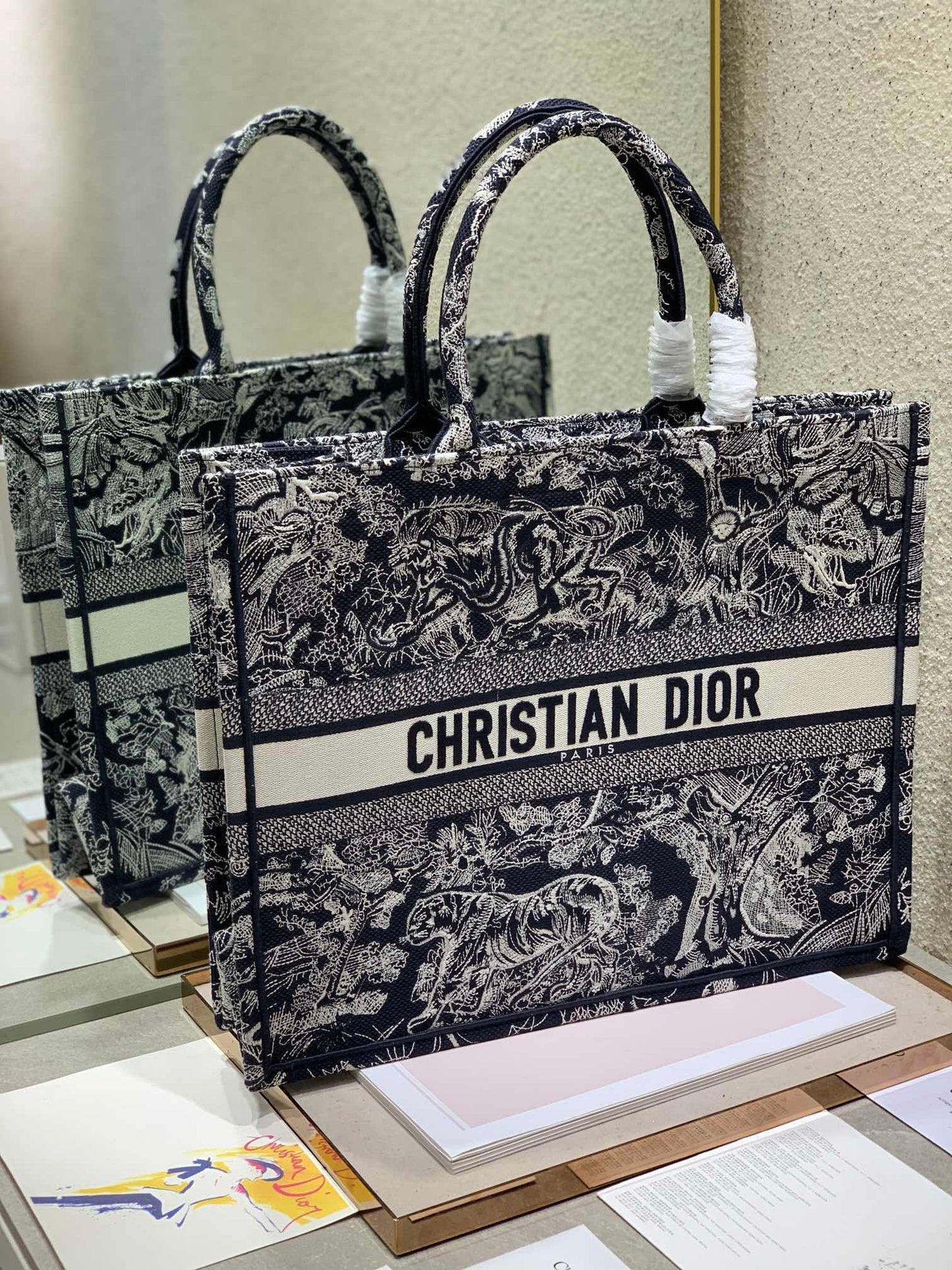 DIR - Luxury Bags - DIR - 509