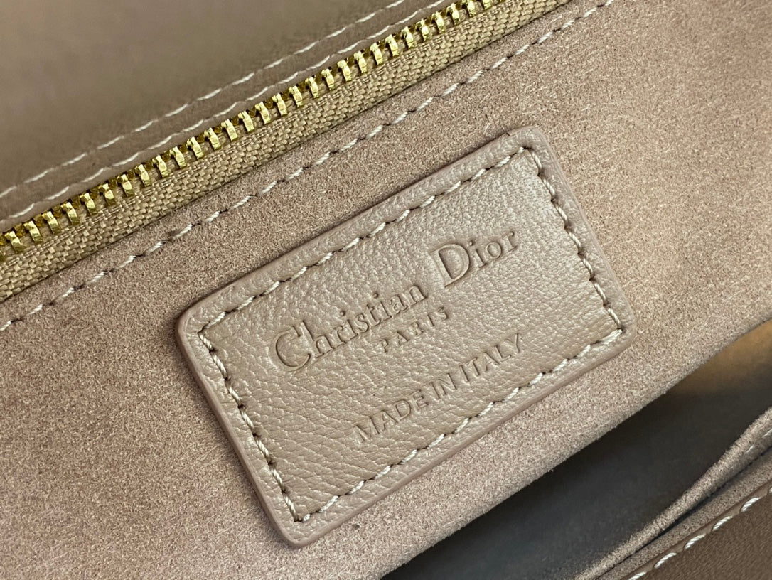 DIR - Luxury Bags - DIR - 661