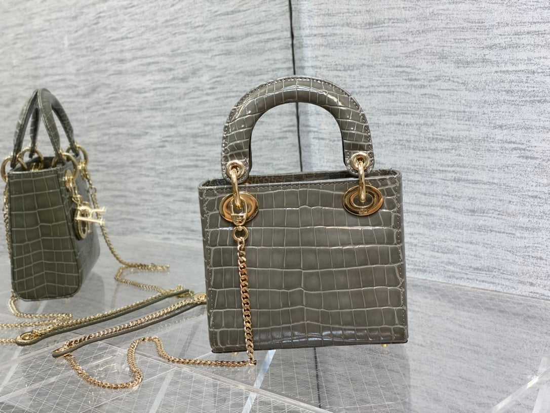 DIR - Luxury Bags - DIR - 595