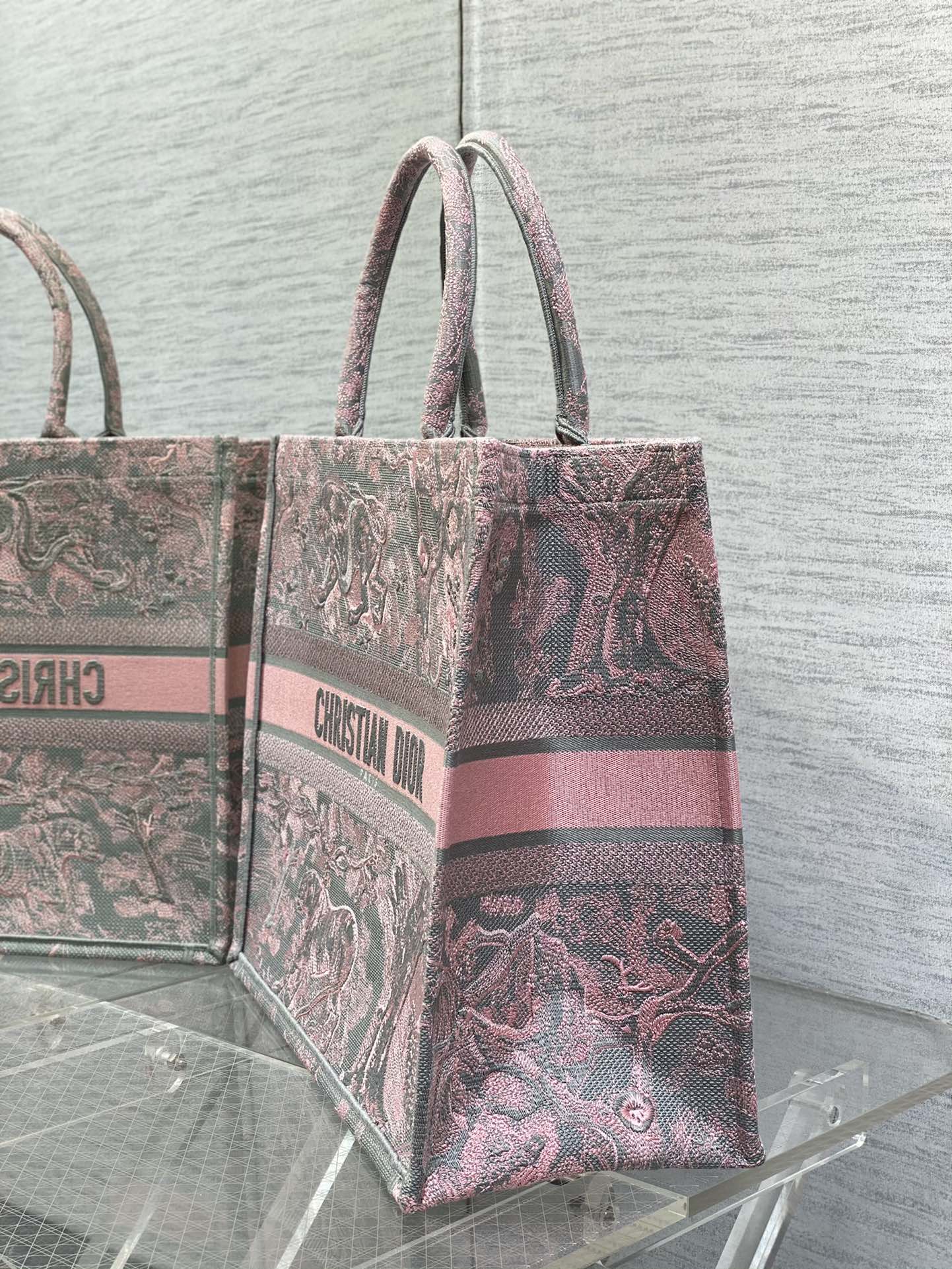 DIR - Luxury Bags - DIR - 106