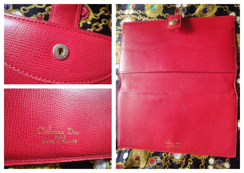 CHRISTIAN DIOR Vintage red genuine leather wallet with gold tone CD charm