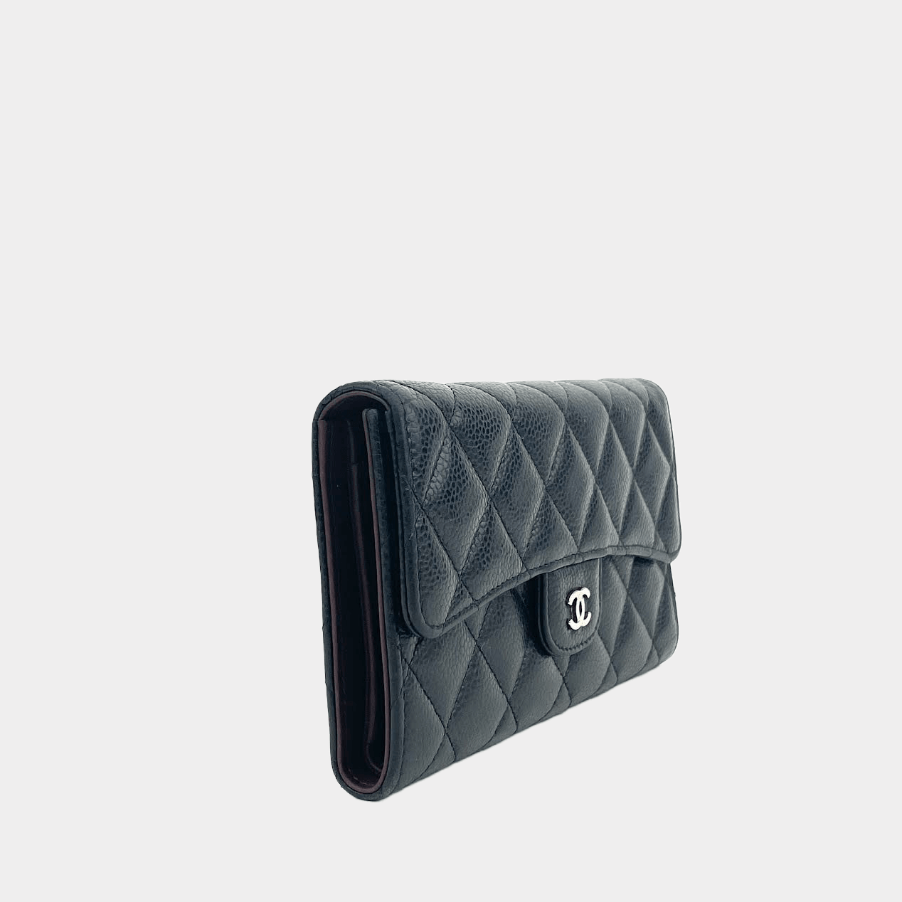 CHANEL Quilted L- Gusset Trifold Wallet-Black Caviar