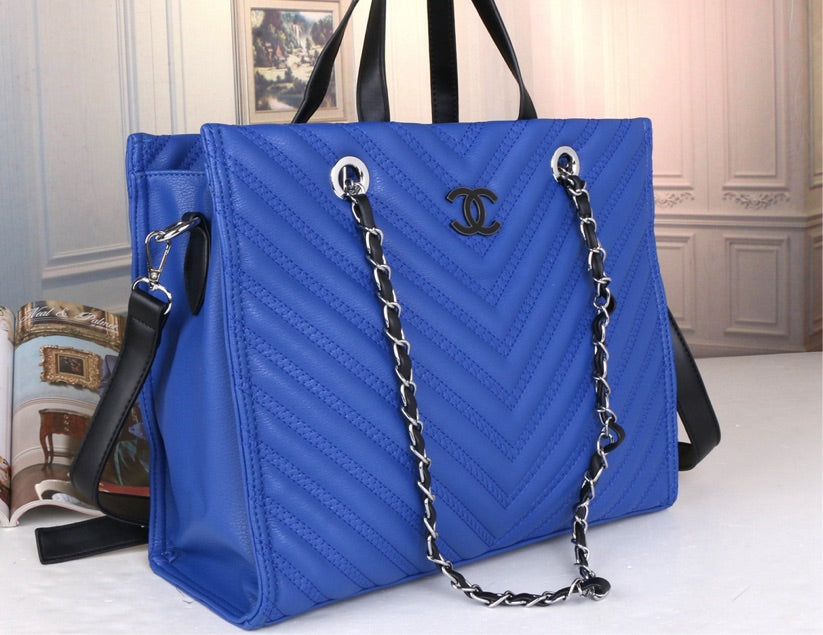 Chanel woman Handbag