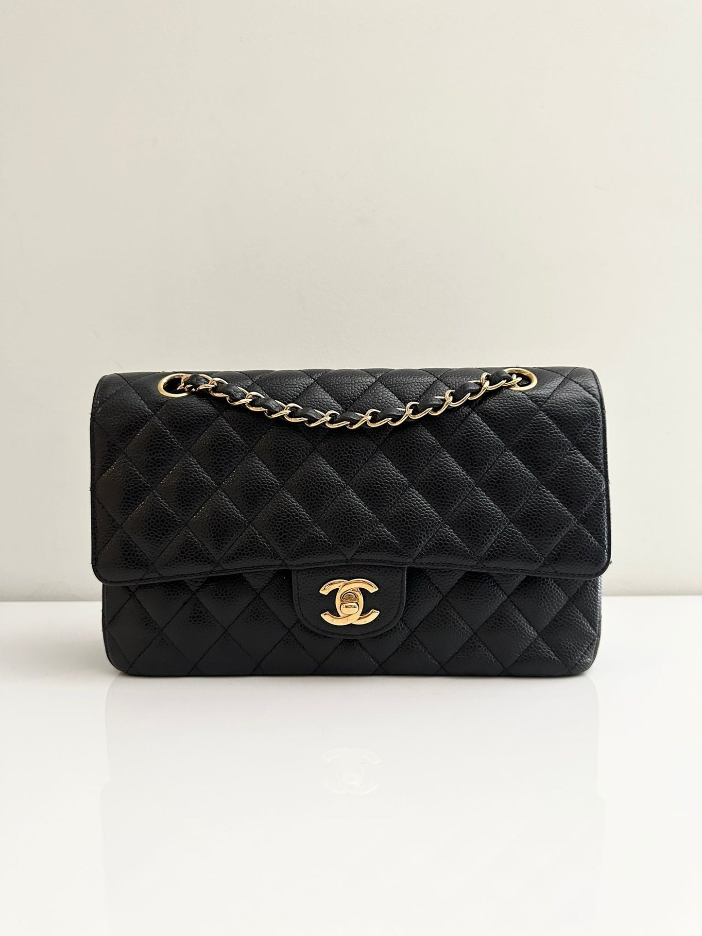 Vintage CHANEL Medium Classic Double Flap Black Caviar Leather