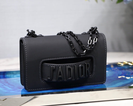 J’Adior Ultra Matte Shoulder Bag