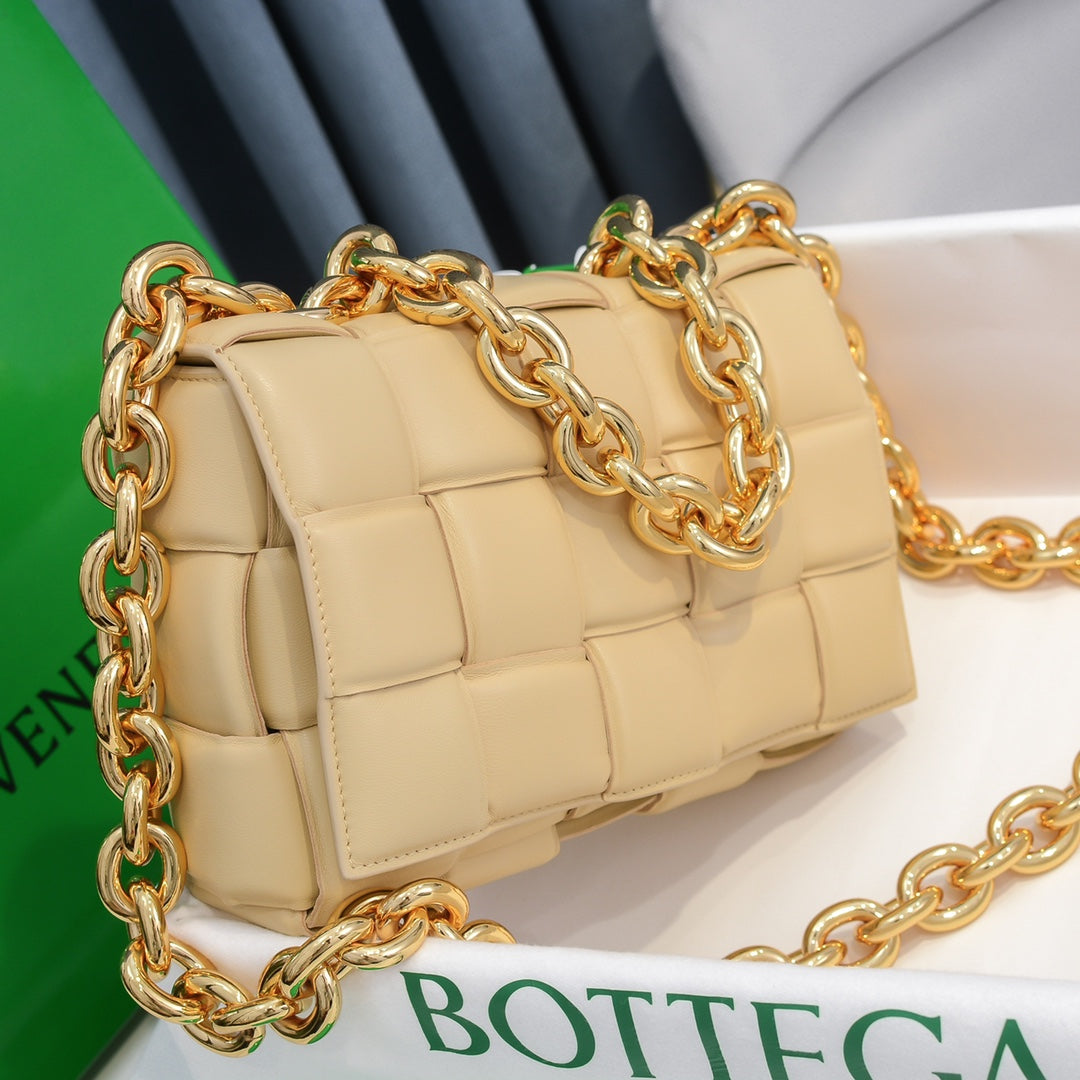 Bottega Veneta Chain Cassette Bag