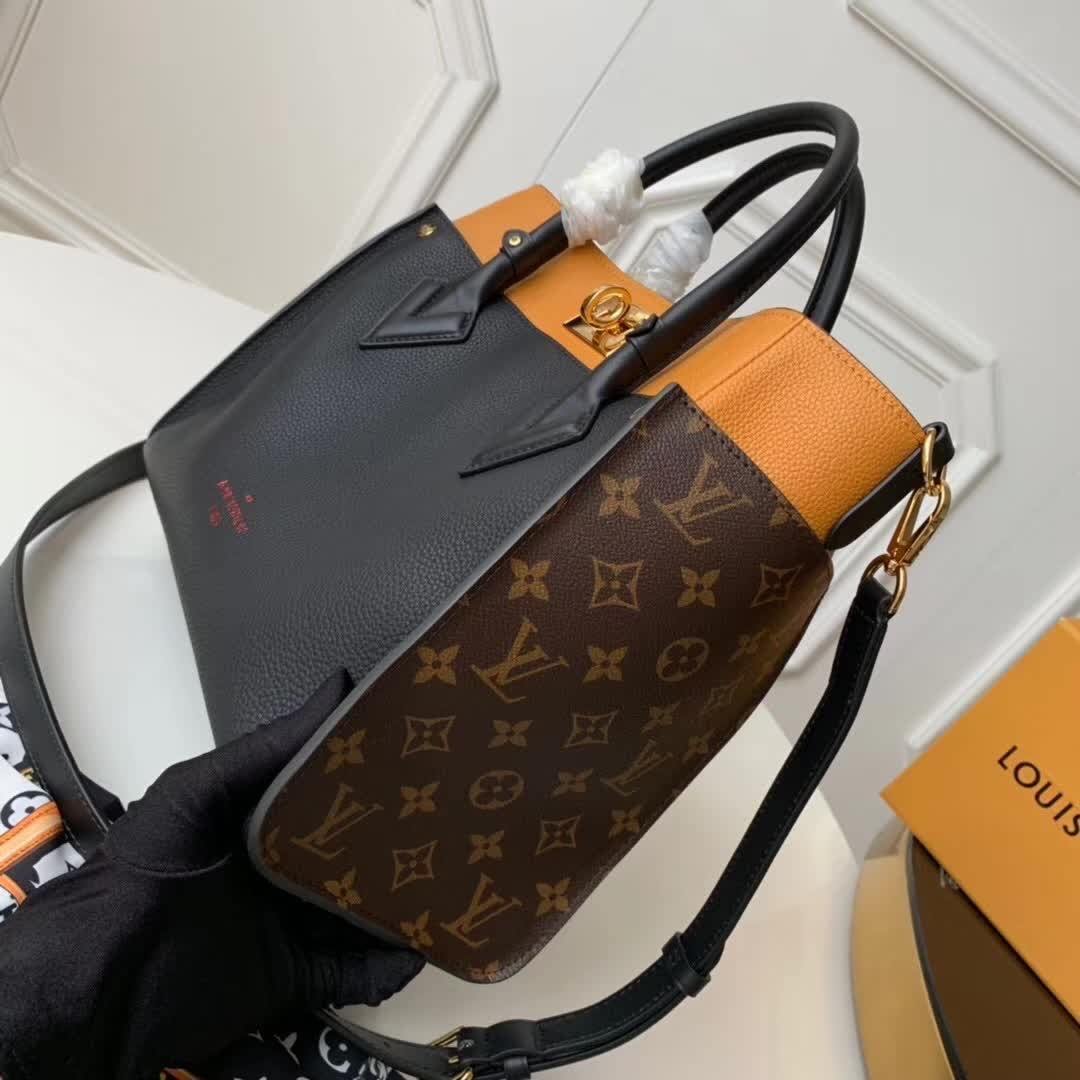 Louis Vuitton Twist On My Side Tote Bag