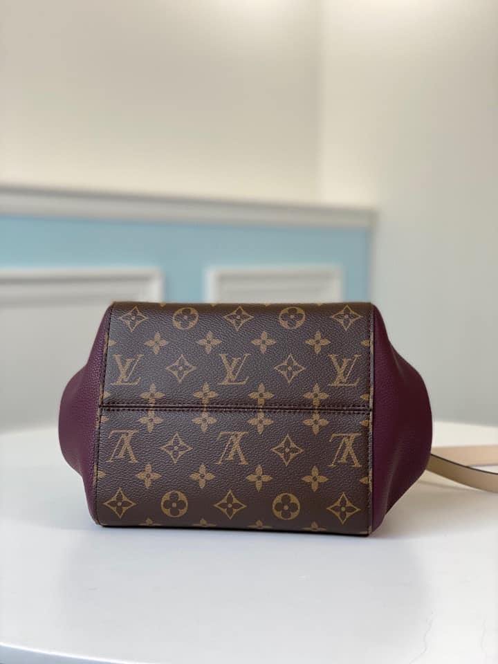 Louis Vuitton Fold Tote MM Bag