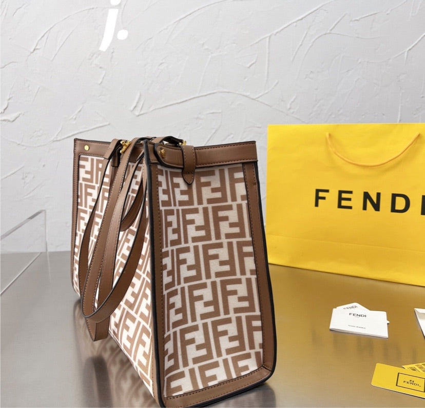 New Large Fendi Peekaboo Tote