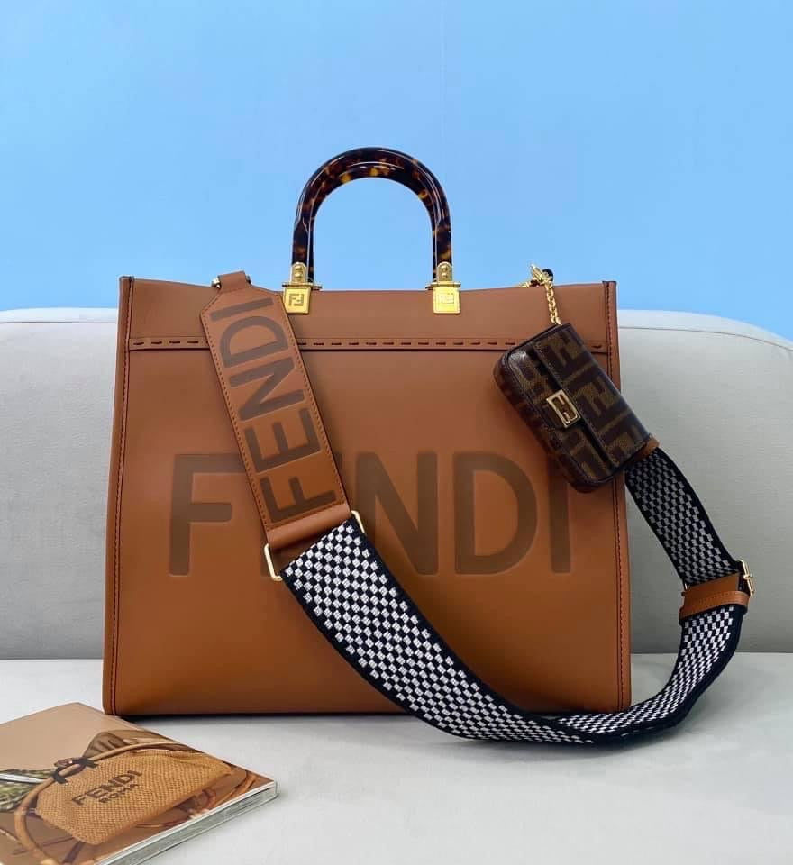 Fendi Sunshine Shopper Medium Bag