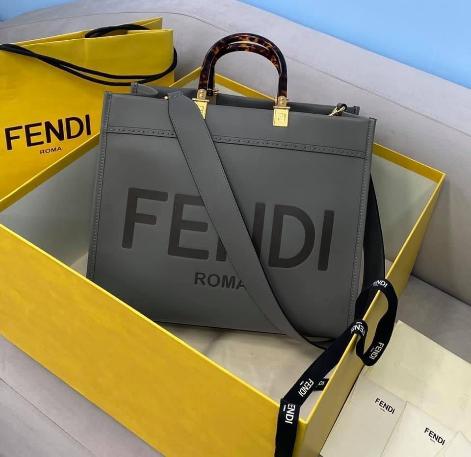 Fendi Sunshine Shopper Medium Bag