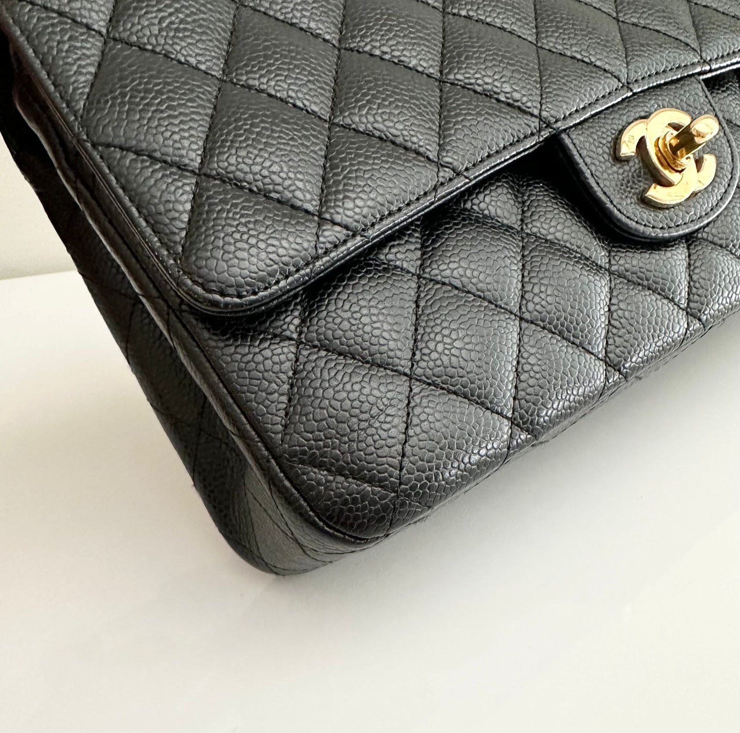 Vintage CHANEL Medium Classic Double Flap Black Caviar Leather