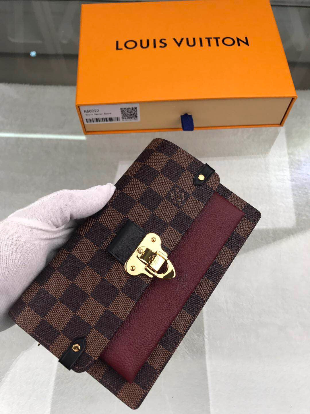 Louis Vuitton Vavin Chain Wallet