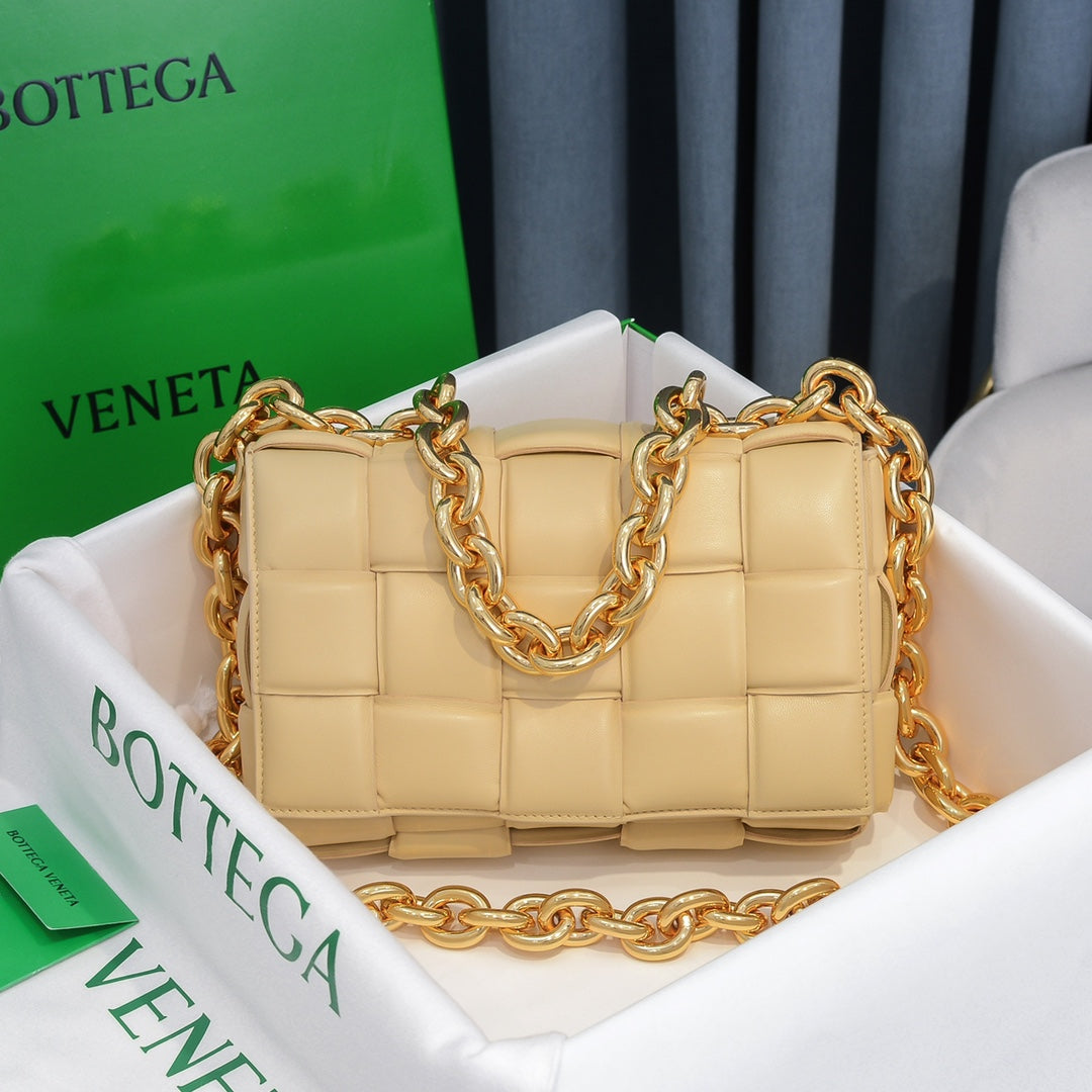 Bottega Veneta Chain Cassette Bag