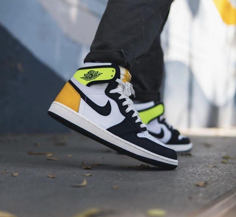 Designer Air Jordan 1 Vlot Gold High Q ( Customs And Box ), Jordan 1 Sneakers Active