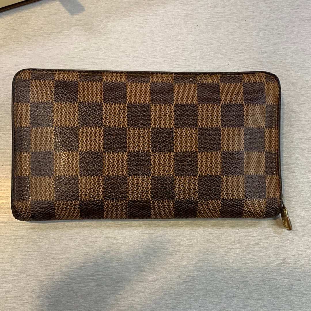 Louis Vuitton Damier Ebene Zip Around Wallet