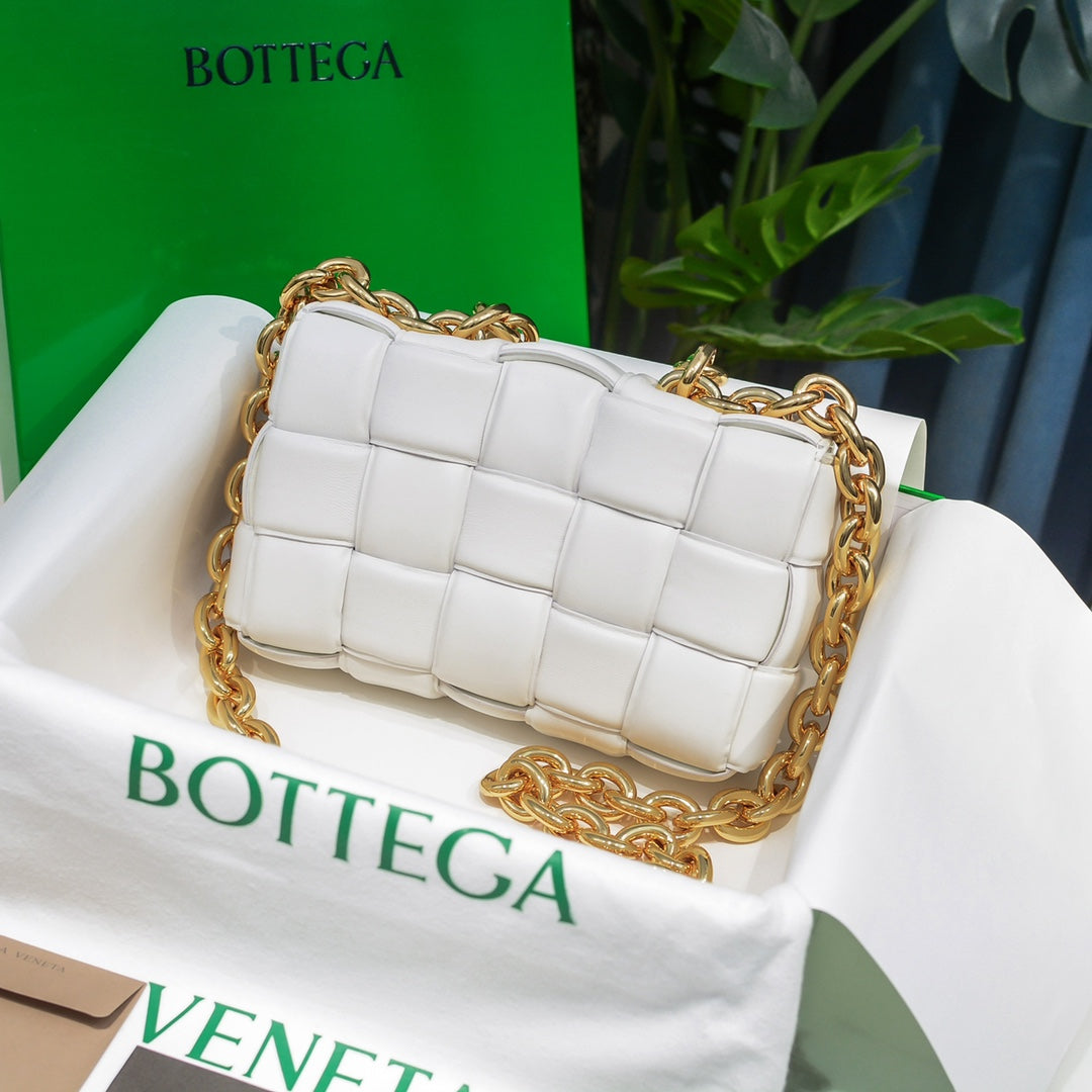 Bottega Veneta Chain Cassette Bag