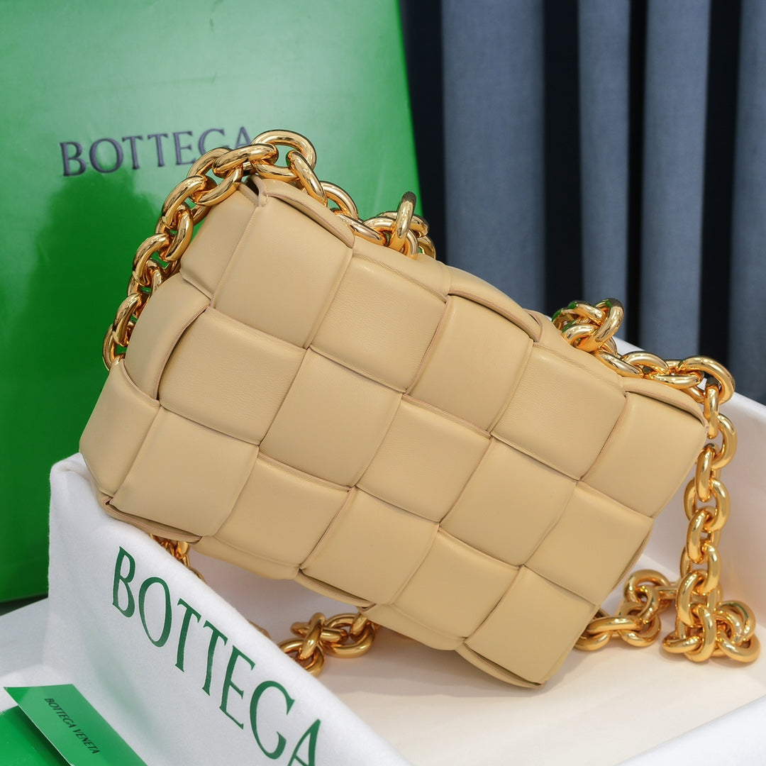 Bottega Veneta Chain Cassette Bag