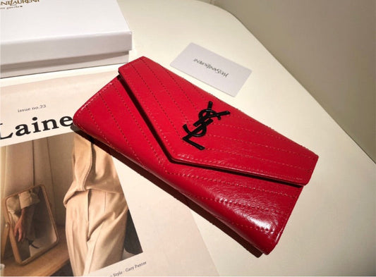 Yves Saint Laurent woman wallet