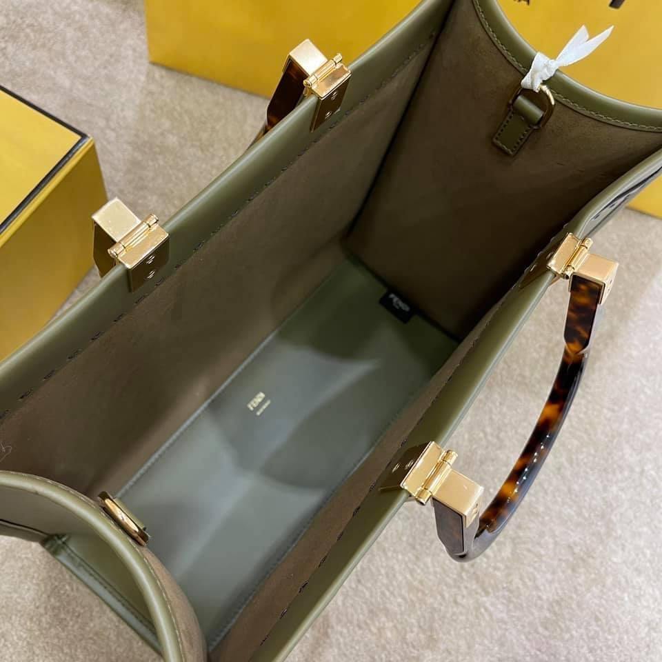 Fendi Sunshine Shopper Medium Bag