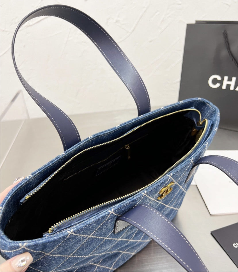 Chanel Denim woman Handbag