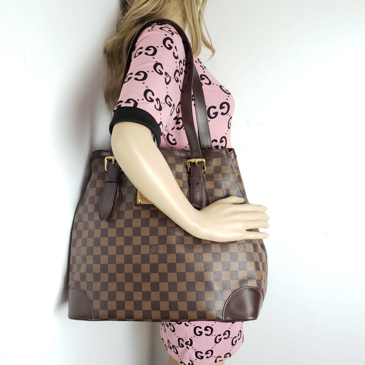 Louis Vuitton Hampstead MM Damier Ebene Tote Bag