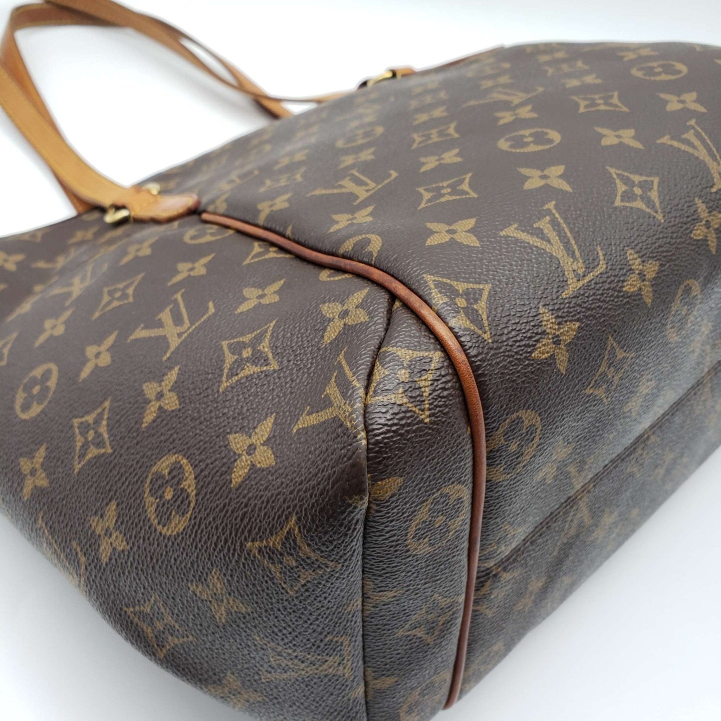 Louis Vuitton Totally MM Brown Monogram Tote Bag