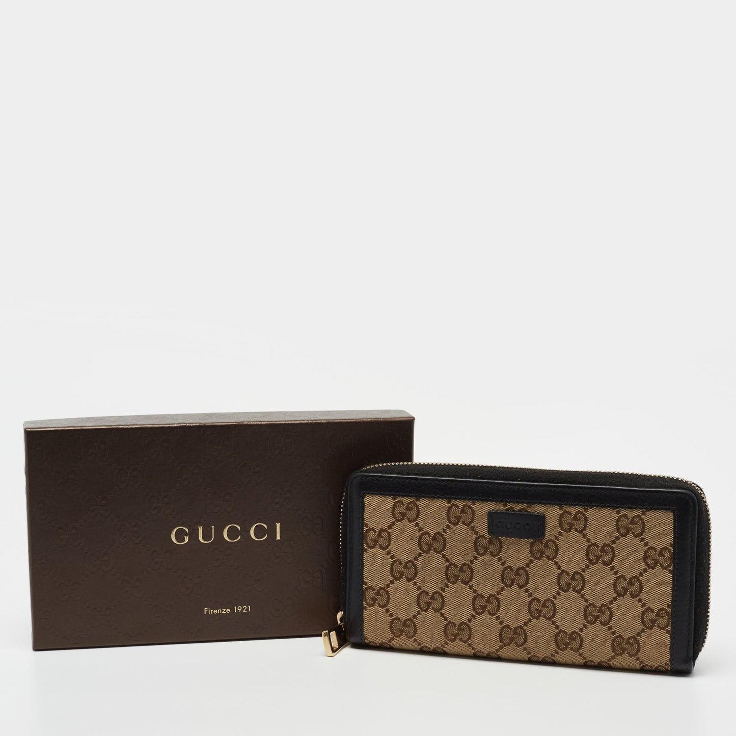 Gucci Beige/Black GG Canvas and Leather Zip Around Continental Wallet