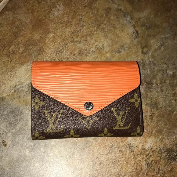 Louis Vuitton Marie Lou Compact Wallet