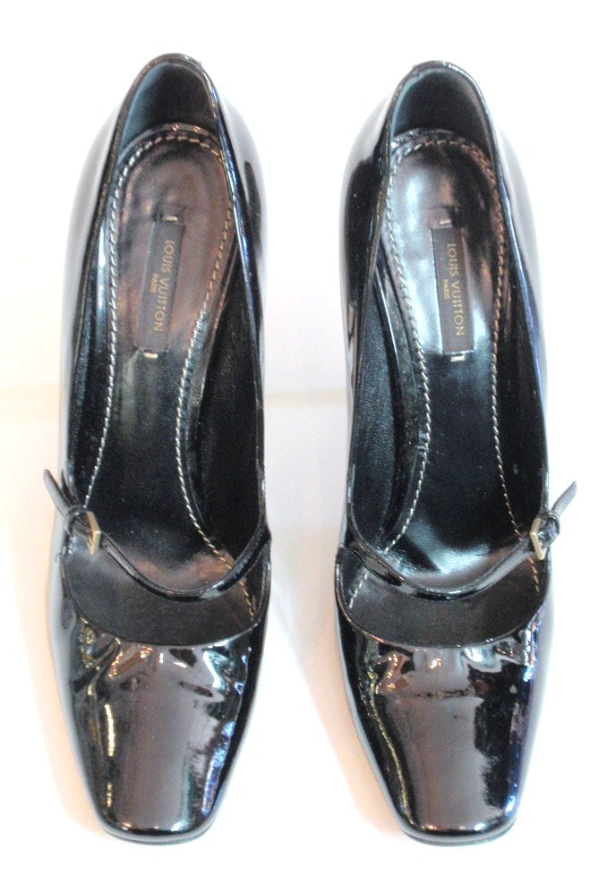 LOUIS VUITTON Slick Black Patent Leather Square Toe Cut Out Buckle Vamp Heel