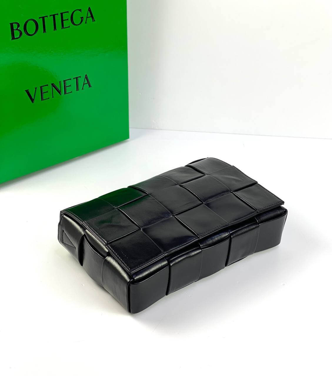 BOTTEGA VENETA Cassette black