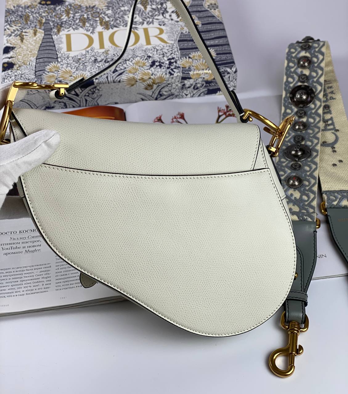 Dior SADDLE BAG white