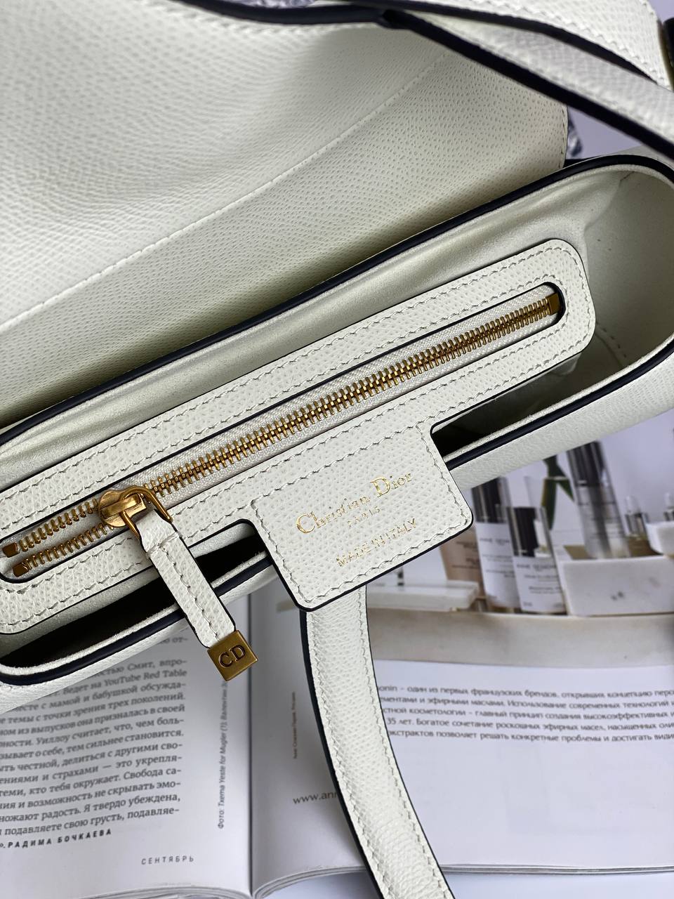 Dior SADDLE BAG white