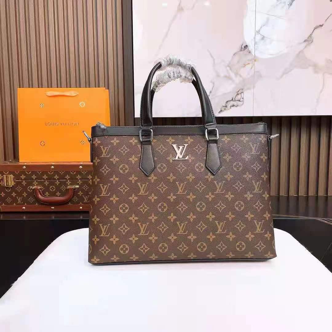 Designer Handbags Louis Vuitton 526