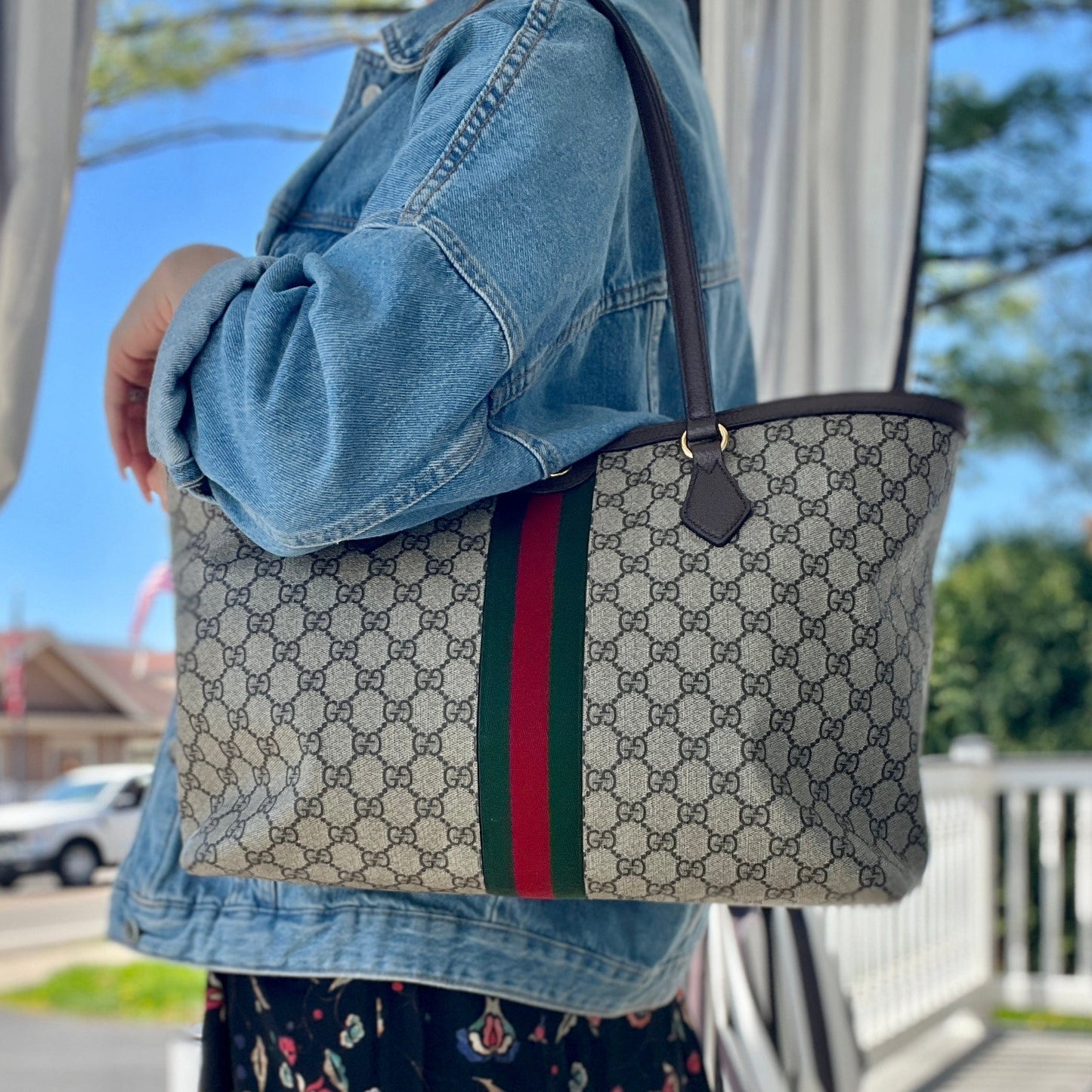 Gucci Ophidia GG Medium Tote