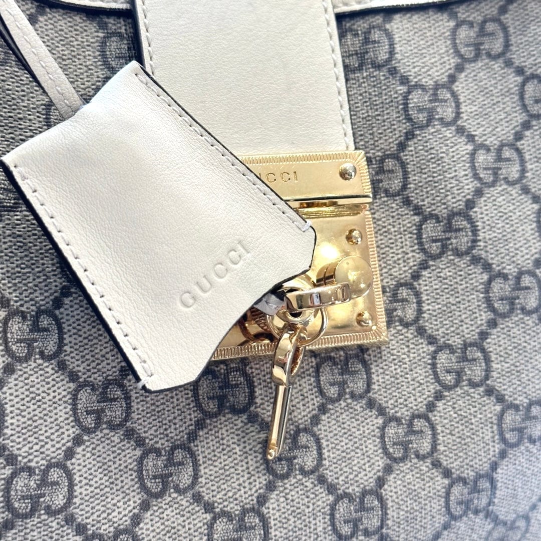 Gucci Padlock GG Medium Tote