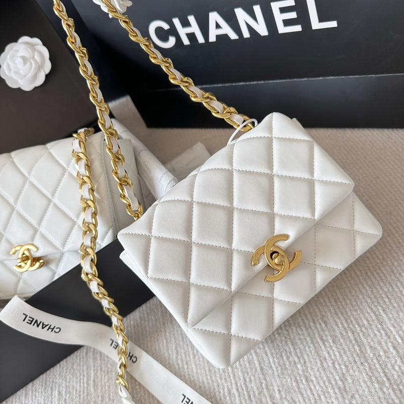 Women Designer Bags - Chanel Bags - 6945