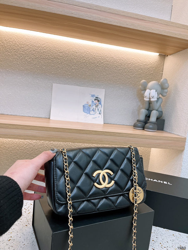 Women Designer Bags - Chanel Bags - 7164