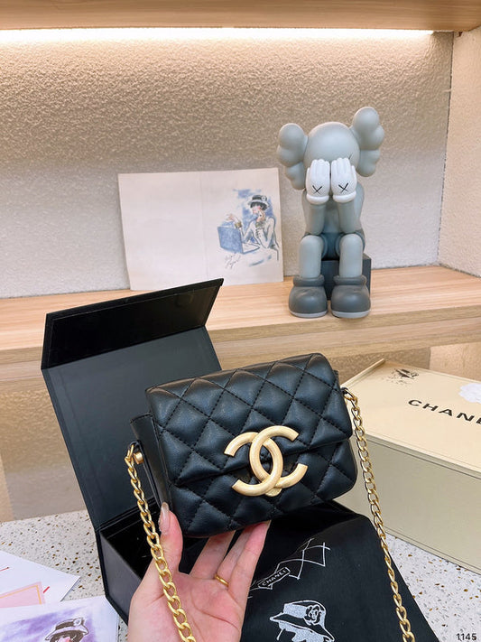 Women Designer Bags - Chanel Bags - 7026