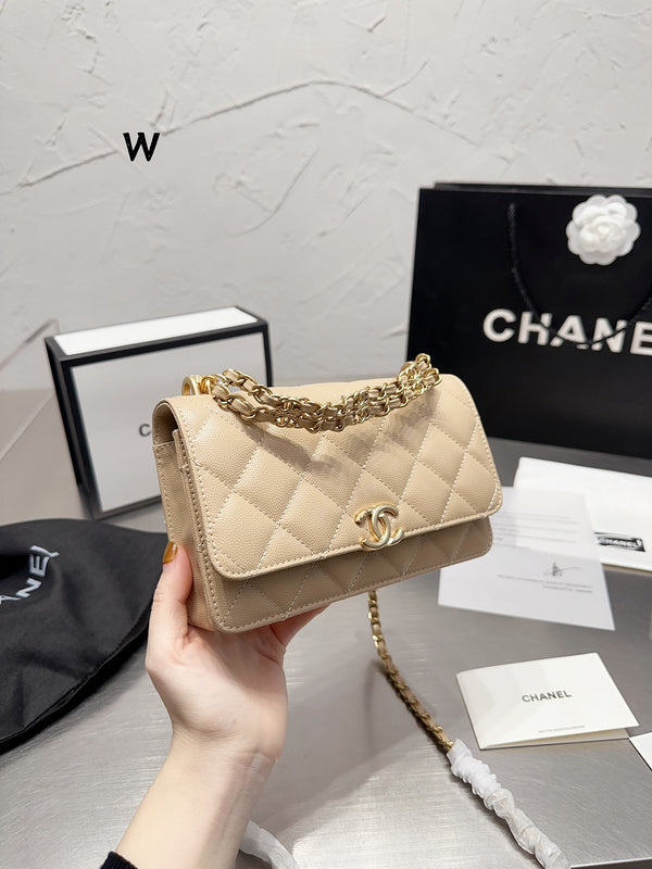 Women Designer Bags - Chanel Bags - 7132