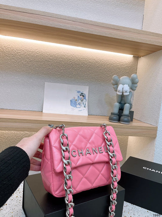 Women Designer Bags - Chanel Bags - 7168